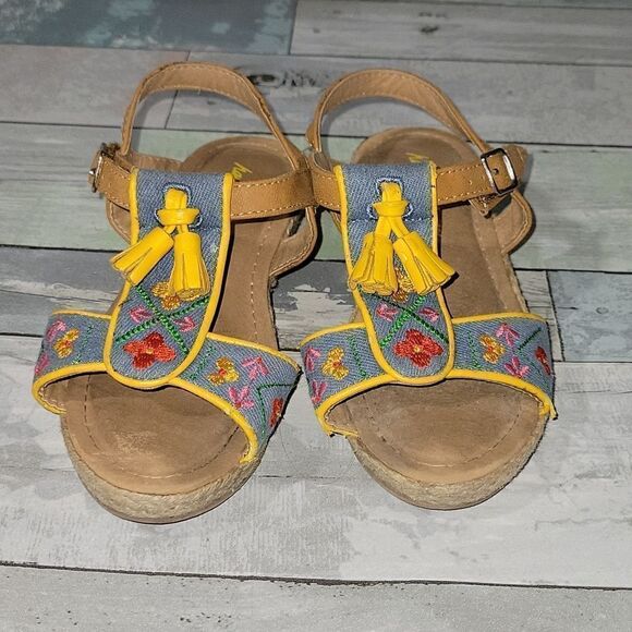 Hanna Andersson Embroidered Wedges sz 12M - Picture 1 of 6